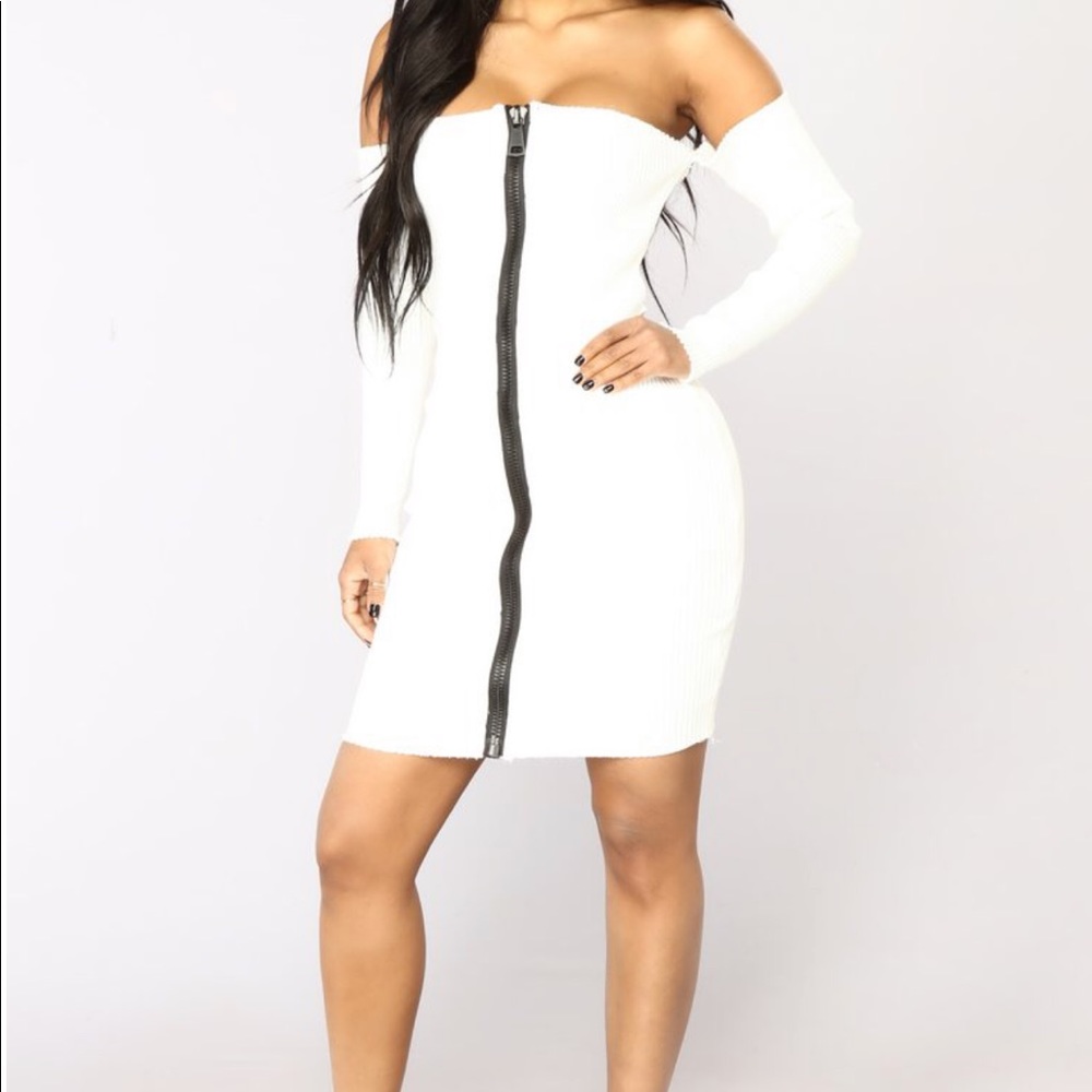 Zipper dress worn once.